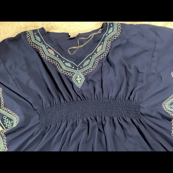 Wearabouts Handkerchief style blouse size M - Picture 3 of 7